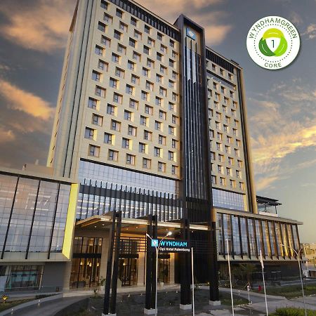 Wyndham Opi Hotel Palembang Extérieur photo