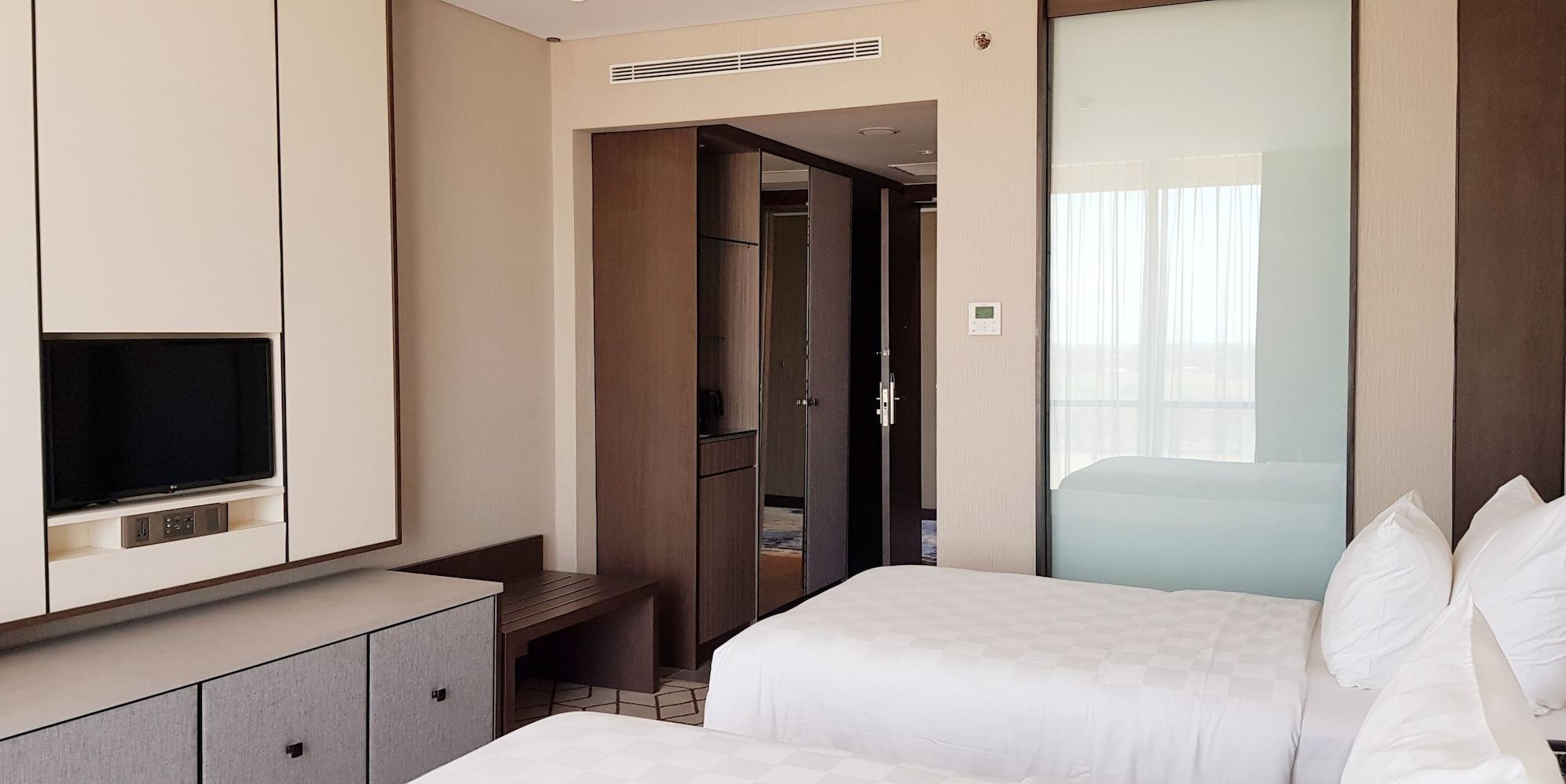 Wyndham Opi Hotel Palembang Extérieur photo