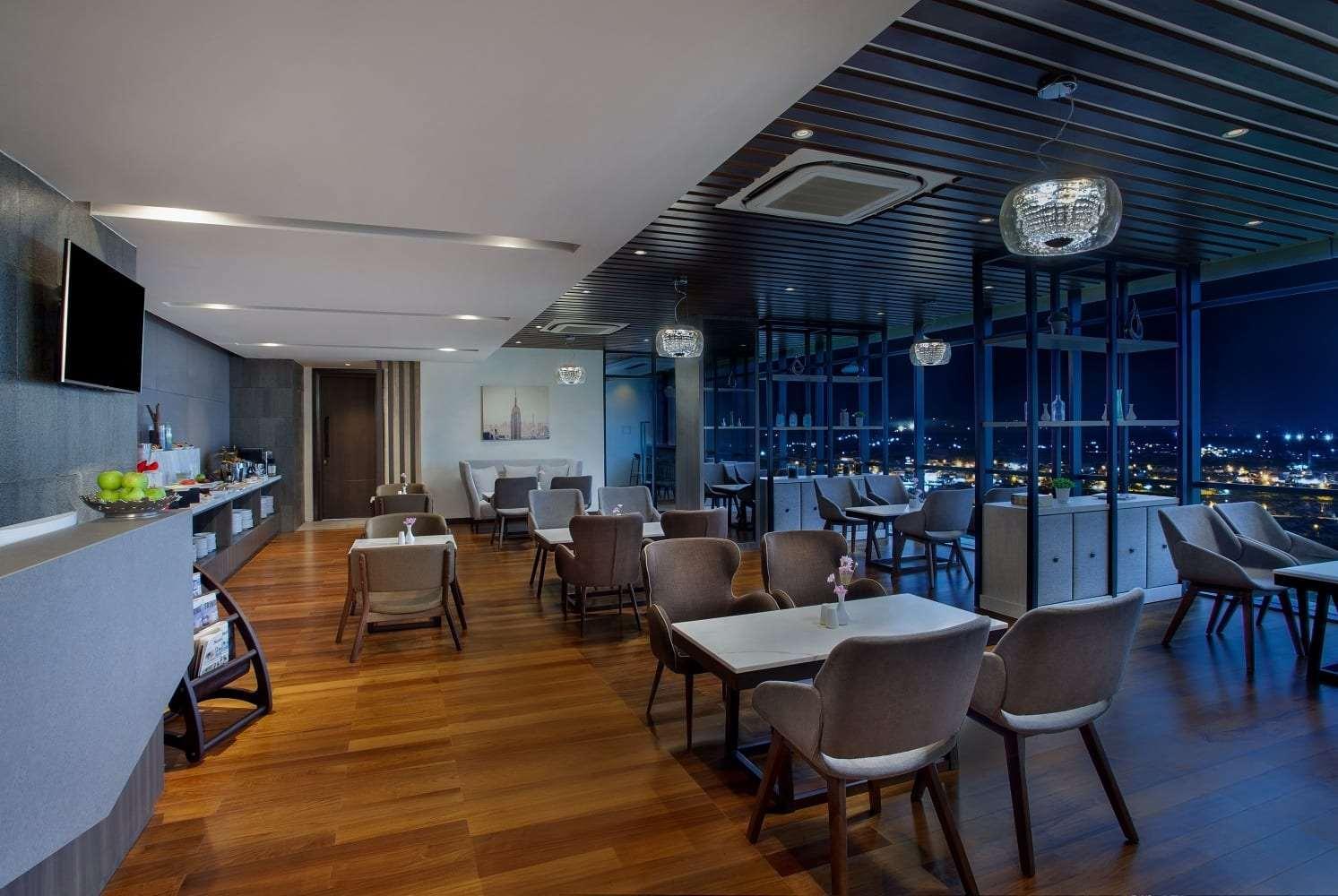 Wyndham Opi Hotel Palembang Extérieur photo
