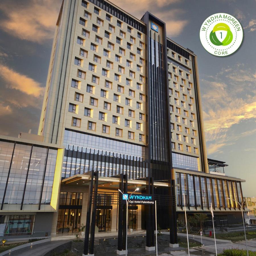 Wyndham Opi Hotel Palembang Extérieur photo