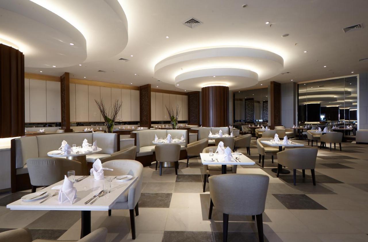 Wyndham Opi Hotel Palembang Extérieur photo