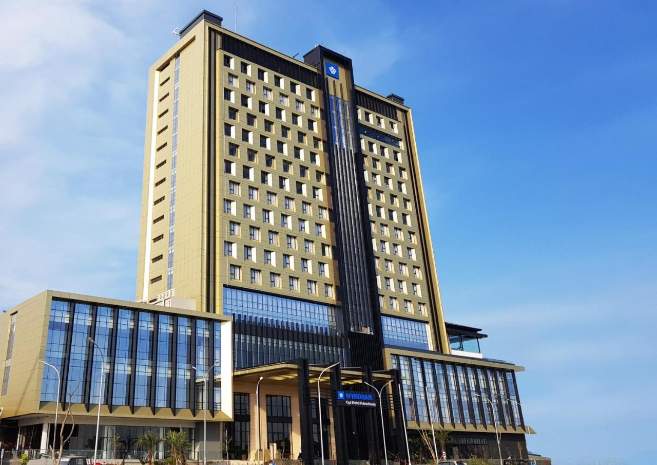 Wyndham Opi Hotel Palembang Extérieur photo